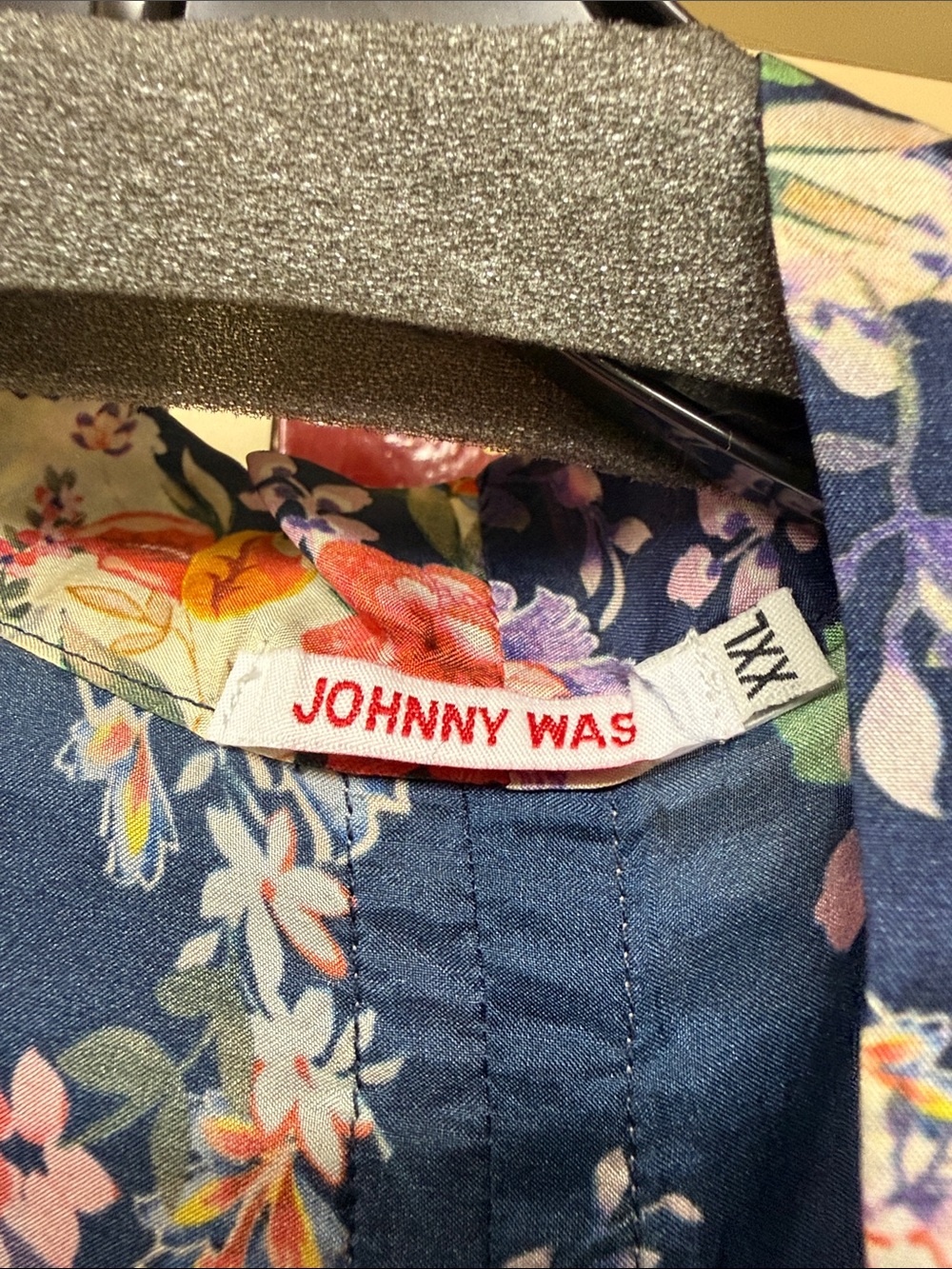 Johnny Was 100% silk Colorful Floral Patchwork Kimono Jacket - Picture 3 of 6